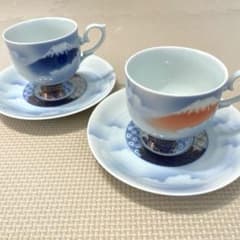 深川製磁　富士山　高台コーヒー腕皿　2客セット 深川製磁 富士山高台コーヒー碗皿 2セット - メルカリ