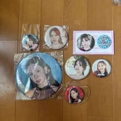 TWICE ナヨン NAYEON 缶バッジ まとめ売り - メルカリ