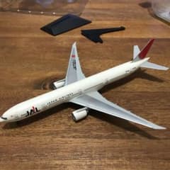 JAL B777-300ER ダイキャストモデルのサムネイル