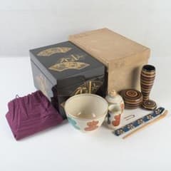 茶道具　四君子扇面蒔絵　利休茶箱　平安桐凰作　茶碗　棗など　八点一式　M　B3 茶道具 四君子扇面蒔絵 利休茶箱 平安桐凰作 茶碗 棗など 八点一式 M