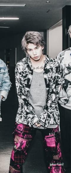 マイファス Hiro着用　ワイドパンツのサムネイル
