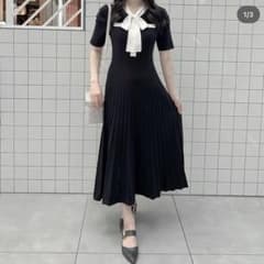 AnMILLE アンミール バイカラーフレアニットワンピース ブラック AnMILLE アンミール バイカラーフレアニットワンピース ブラック