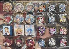 ホロライブ 缶バッジ、ラバーチャーム まとめ売り - メルカリ