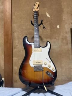 美品 フジゲン FGN NST12RAL P90ストラトタイプのサムネイル