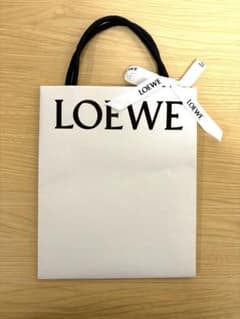 LOEWE ショップ袋 ホワイト ＆リボン1本のサムネイル
