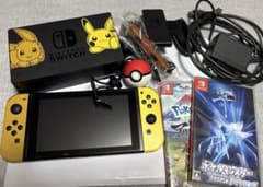 【本日発送】Nintendo Switch ピカブイデザイン　周辺機器＋ソフト 本日発送】Nintendo Switch ピカブイデザイン 周辺機器＋ソフト - メルカリ