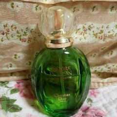 Dior 香水のサムネイル