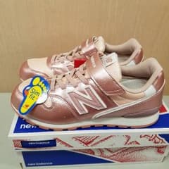 new balance　KV996RGYのサムネイル