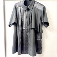 HARE アシメプリーツシャツ グレーのサムネイル