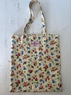 Cath Kidston 花柄トートバッグ ヴィンテージのサムネイル