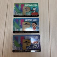 USJ ステッカー　年パス限定　スヌーピー　綾小路麗香　非売品　ジョーズのサムネイル