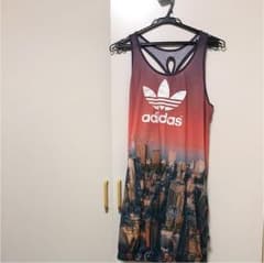 adidas ワンピースのサムネイル