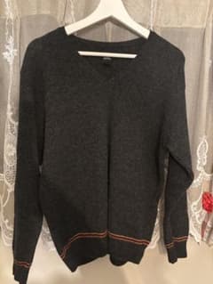 定価15,000 Harry Potter Vネックセーター　グリフィンドールのサムネイル