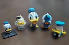 ディズニー ドナルド フュギュア セット ガチャ