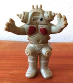 キングジョー ソフビ ブルマァク 当時物 ミニ - メルカリ