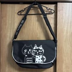 新品　タグ付き　Pebbly ペブリー　Me&Yo ショルダーバッグ　黒　猫
