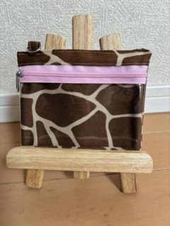 キリン柄 マルチケース クリアポーチのサムネイル