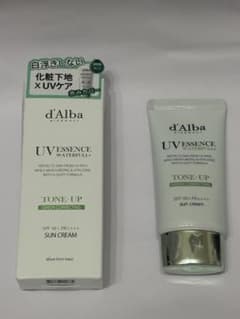 ダルバ　d'Alba 下地　グリーン トーンアップグリーン SPF50+のサムネイル