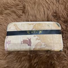 地図財布のサムネイル