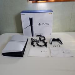 新型 SONY PS5 CFI-2000A01 slim ディスクドライブ搭載型のサムネイル