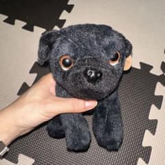 黒パグ ぬいぐるみ 犬 マスコット - メルカリ