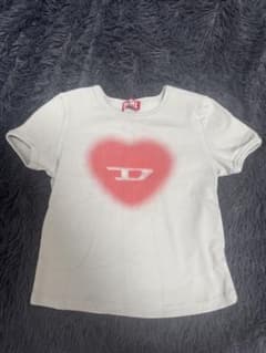 DIESEL Tシャツ ハート ロゴ プリント　Lサイズのサムネイル