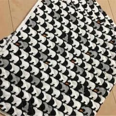 キルト生地 はぎれ しろくま柄のサムネイル