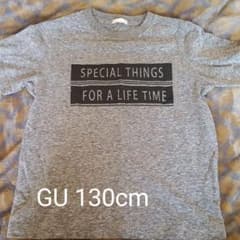 GU Tシャツのサムネイル