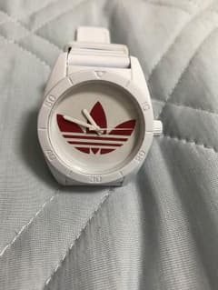 adidas腕時計のサムネイル