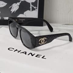 CHANEL　シャネル　サングラス　マトラッセ　ホワイト　ココマーク　GD金具 シャネル サングラス マトラッセ ココマーク ブラック GD金具