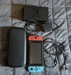 Nintendo Switch ネオンレッド/ネオンブルー 本体 ケースのサムネイル