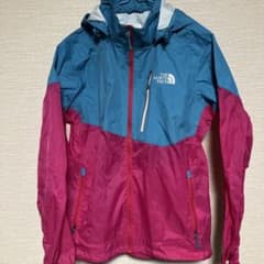 THE NORTH FACE パーカーのサムネイル