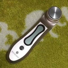 エステナード 美顔器のサムネイル
