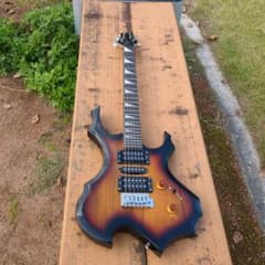 サンバースト エレキギター ユニークデザイン サンバースト エレキギター ユニークデザイン - メルカリ