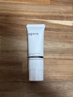 agora 薬用スキンケアUV 50g 日焼け止めのサムネイル