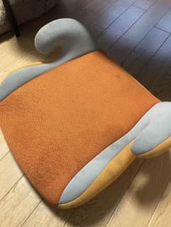 ジュニアシート  訳ありのサムネイル