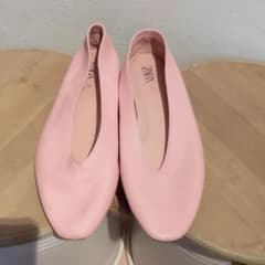 e 様専用  ZARA フラットシューズ PINKのサムネイル