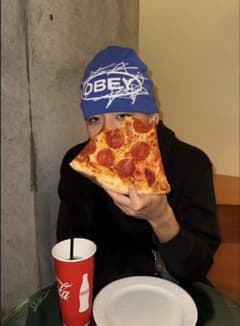 OBEY 青 ビーニー　アランくん着用のサムネイル