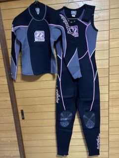 ウェットスーツレディースのサムネイル