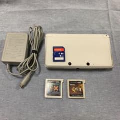 ニンテンドー3DS アイスホワイトのサムネイル