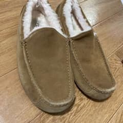 UGG アンスレー モカシン　28cm 傷ありのサムネイル