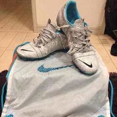 サッカースパイク ナイキ NIKE CTR360マエストリHG 27.5cmのサムネイル