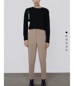 ZARA ハイウエストパンツのサムネイル