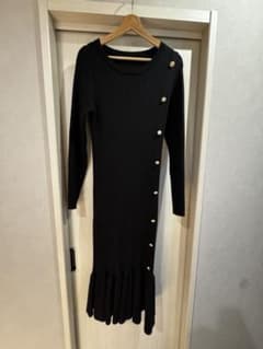 Dazy XL ニットワンピース　黒　大きいサイズのサムネイル