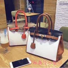 【新品】高級感あるセレブ愛用デザイントートショルダーハンドバッグ ボストンバッグのサムネイル