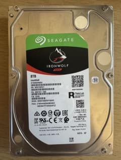 Seagate IronWolf 8TB HDD ST8000VN004 - メルカリ
