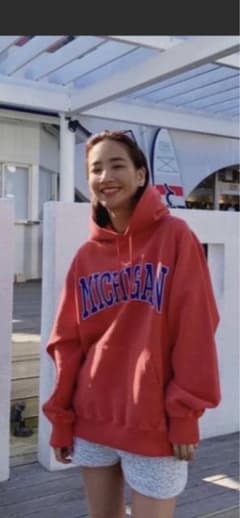 ロデオ✧︎*。GOOD OLD collegeパーカーのサムネイル