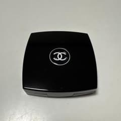 CHANEL POUDRE LUMIÈRE GLACÉE 14gのサムネイル