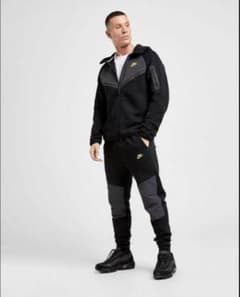 NIKE Tech Fleece セットアップ ブラック海外限定のサムネイル