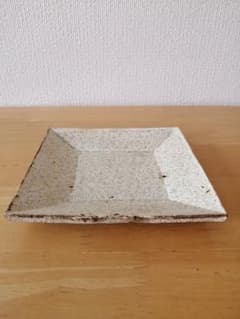 尾形アツシ　現代作家　角皿のサムネイル